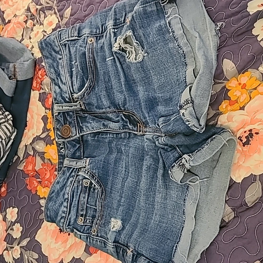 AEO jean short size 00 distressed